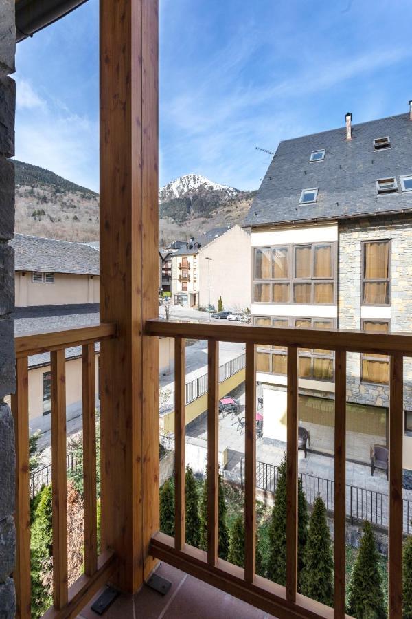 Apartamento En Vielha Bagian luar foto